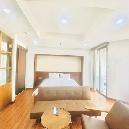 Tokyo Boutique Front Beach Hotel Дананг Екстериор снимка