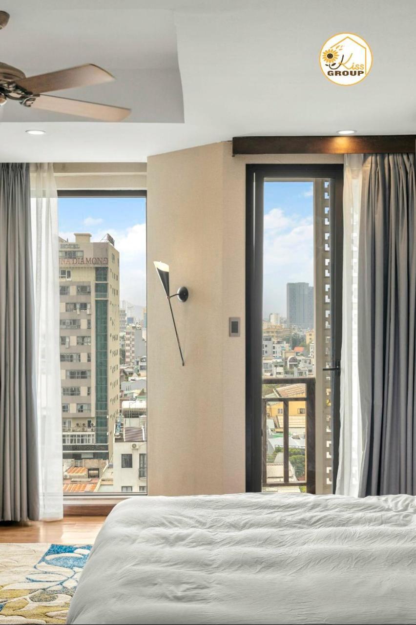 Tokyo Boutique Front Beach Hotel Дананг Екстериор снимка