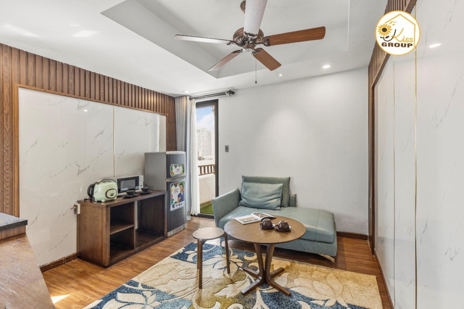 Tokyo Boutique Front Beach Hotel Дананг Екстериор снимка