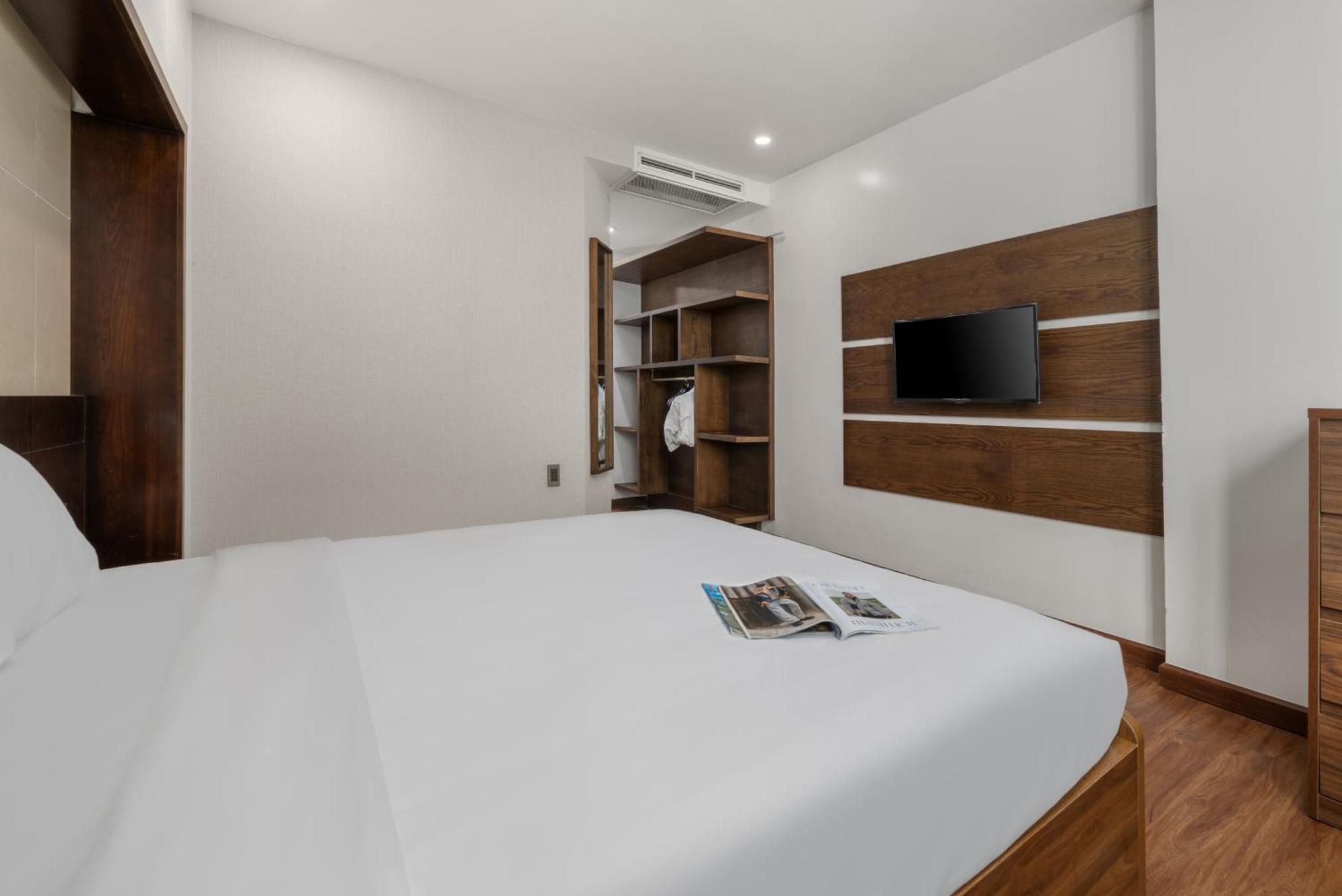 Tokyo Boutique Front Beach Hotel Дананг Екстериор снимка