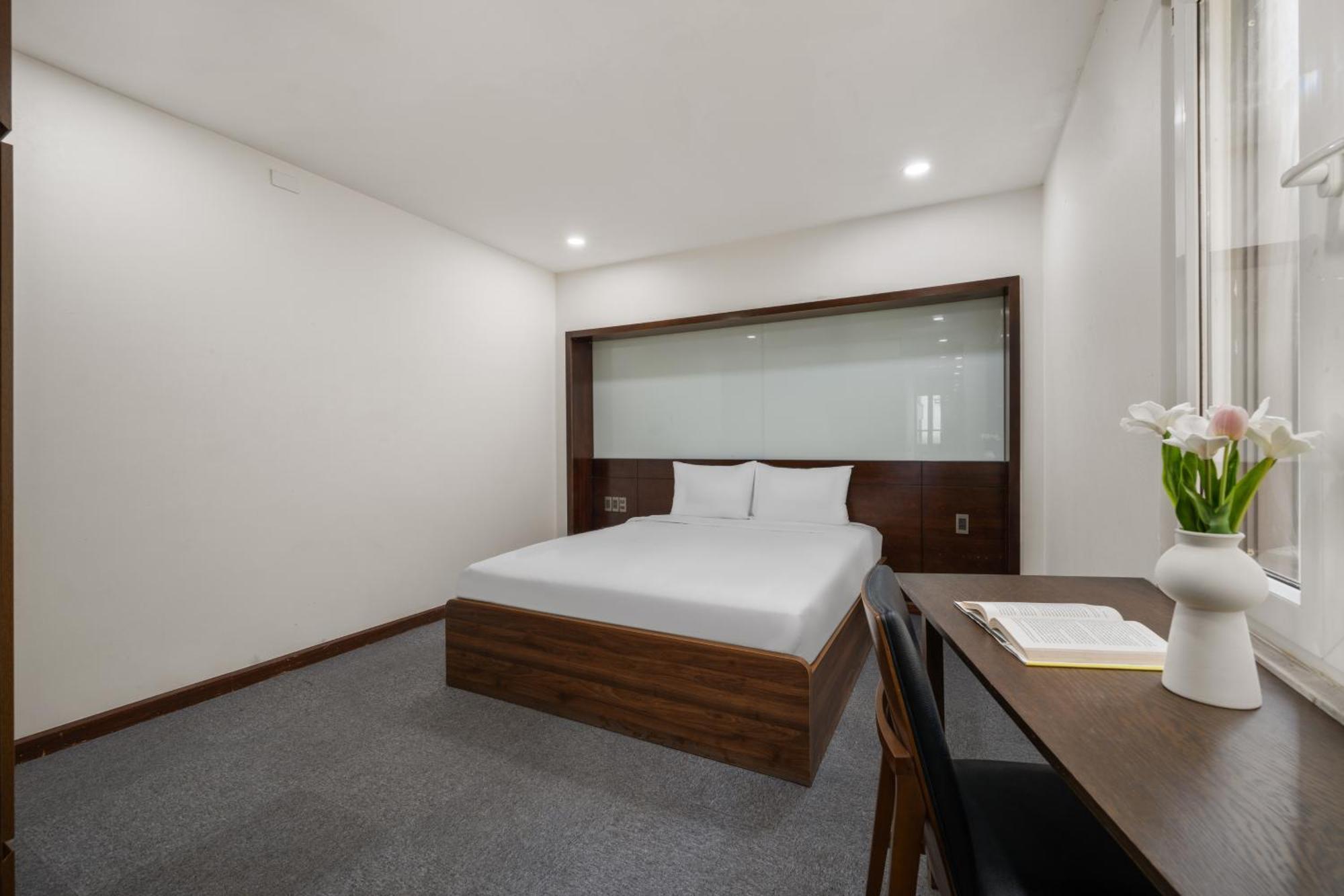 Tokyo Boutique Front Beach Hotel Дананг Екстериор снимка