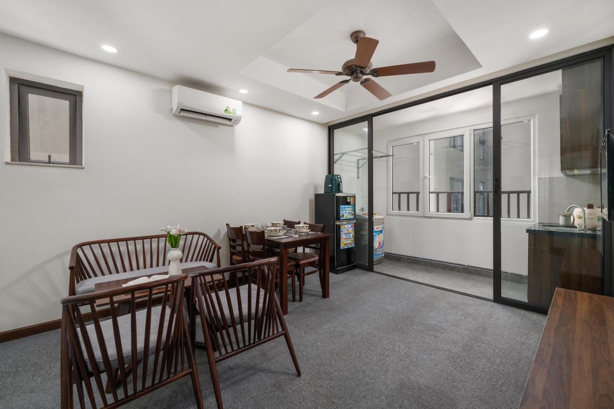 Tokyo Boutique Front Beach Hotel Дананг Екстериор снимка