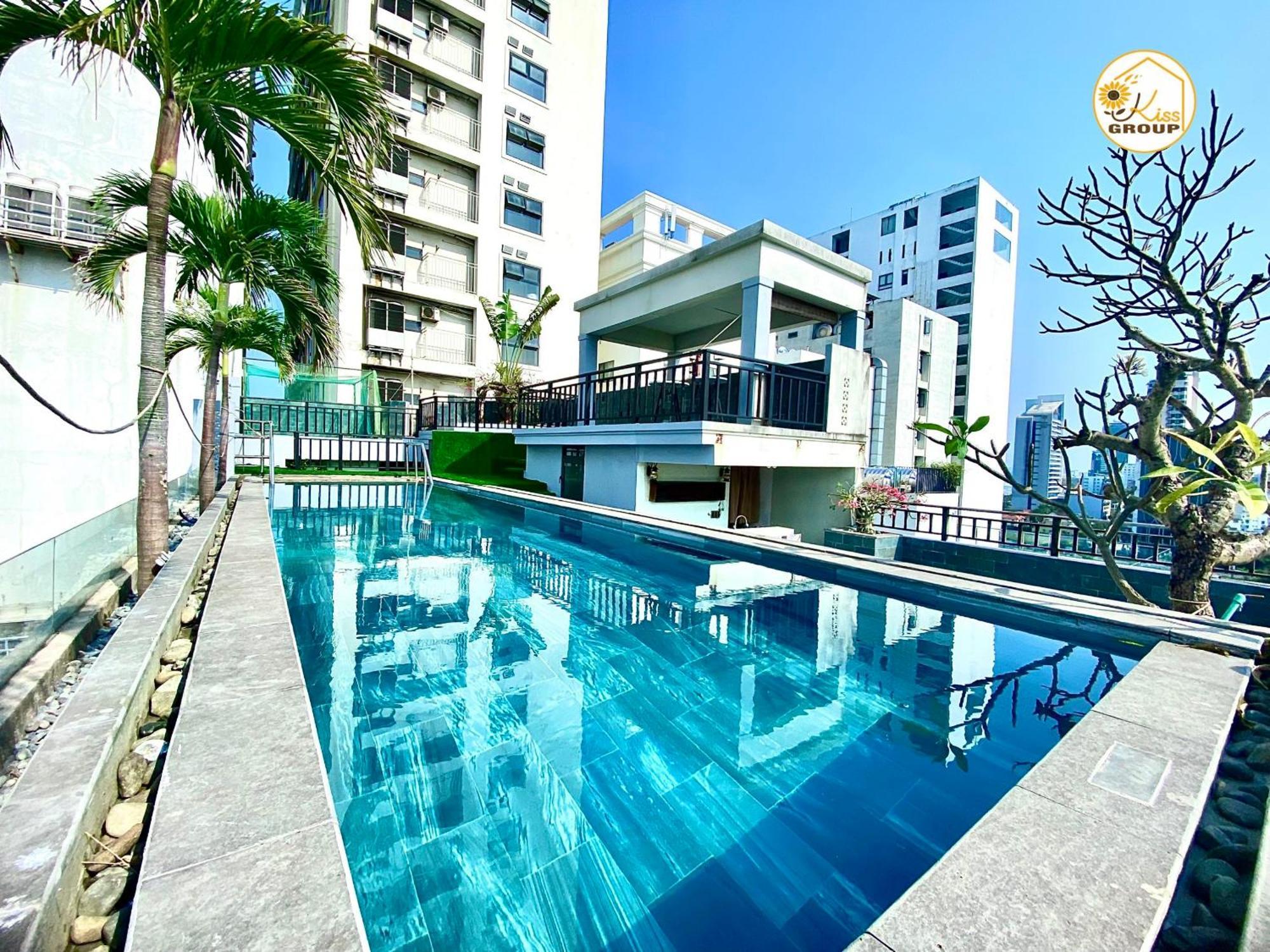Tokyo Boutique Front Beach Hotel Дананг Екстериор снимка